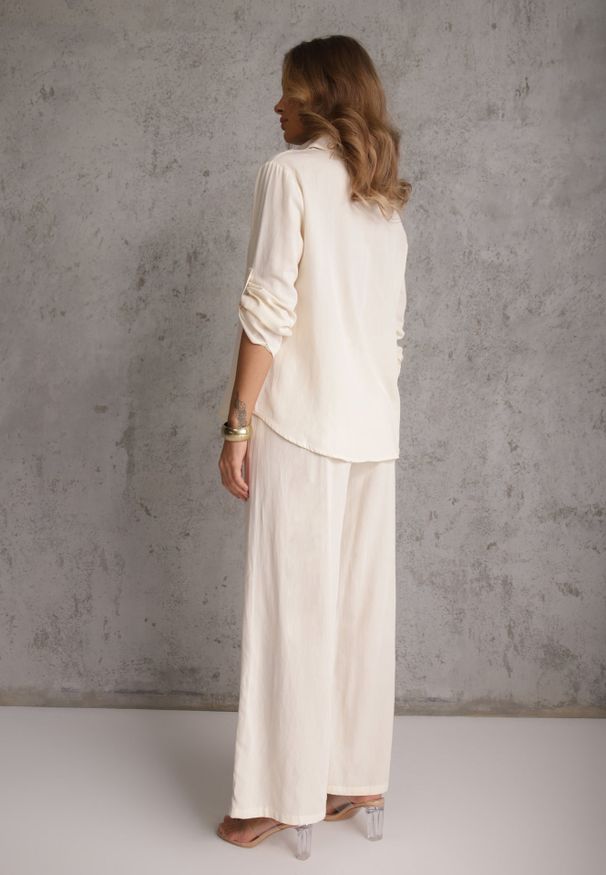 Renee - Beżowy Boho Komplet z Bawełną Koszula i Spodnie z Ażurowymi Zdobieniami Runesa. Kolor: beżowy. Materiał: bawełna. Wzór: aplikacja, ażurowy