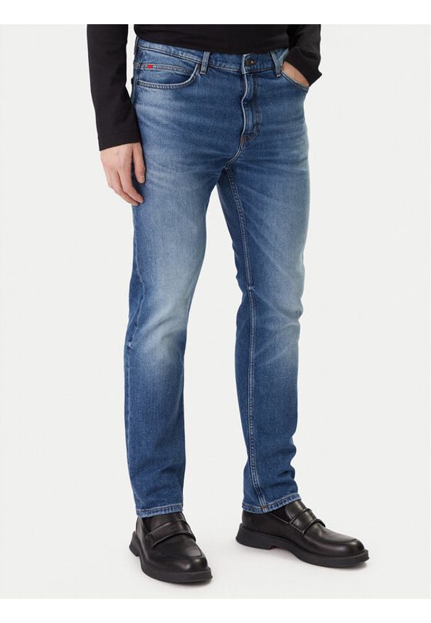 Hugo - HUGO Jeansy 50555181 Niebieski Regular Fit. Kolor: niebieski