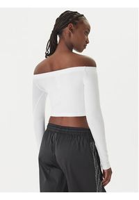 Adidas - adidas Bluzka Essentials KE3153 Biały Slim Fit. Kolor: biały. Materiał: bawełna #4