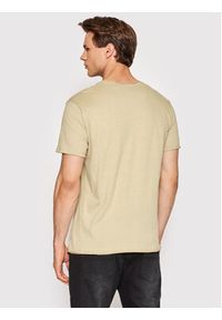 Brave Soul T-Shirt MTS-149FRESHERD Beżowy Regular Fit. Kolor: beżowy. Materiał: bawełna