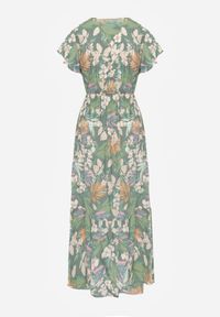 Born2be - Zielona Sukienka w Kwiaty z Wiskozy z Kopertowym Dekoltem Narma. Typ kołnierza: dekolt kopertowy. Kolor: zielony. Materiał: wiskoza. Długość rękawa: krótki rękaw. Wzór: kwiaty. Typ sukienki: kopertowe. Długość: maxi #4