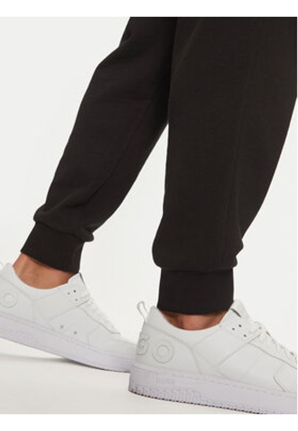 Hugo Spodnie dresowe Dayote 50489617 Czarny Regular Fit. Kolor: czarny. Materiał: bawełna