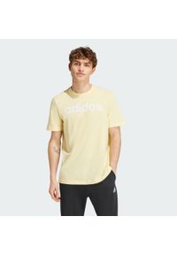 Adidas - Essentials Single Jersey Linear Embroidered Logo Tee. Kolor: żółty. Materiał: jersey. Sport: fitness
