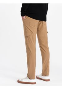 Ombre Clothing - Spodnie męskie materiałowe REGULAR z kieszeniami cargo - jasnobrązowe V4 OM-PACG-0178 - XXL. Kolor: brązowy. Materiał: materiał #9