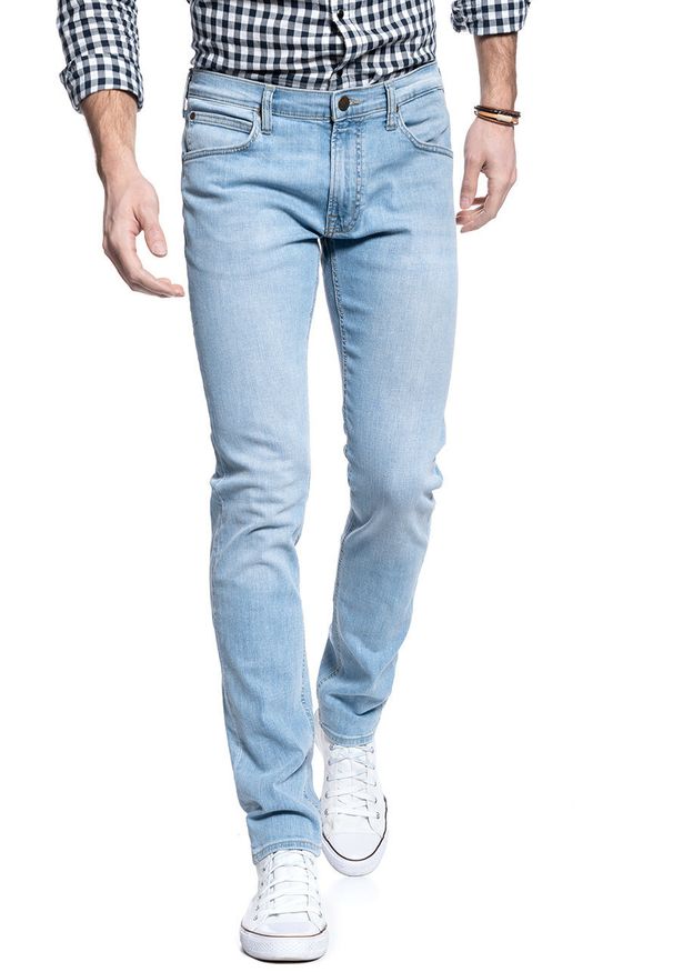 Lee - LEE SPODNIE MĘSKIE LUKE BLEACHED CODY L719NLUH 112119227. Długość: krótkie. Wzór: kolorowy. Sezon: lato, zima. Styl: elegancki