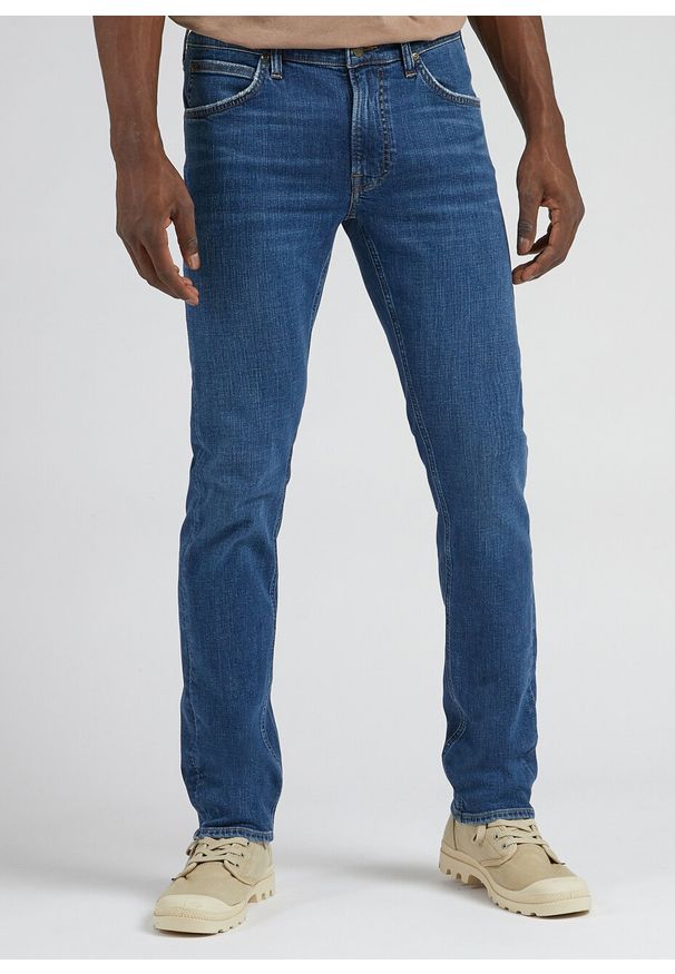 Lee - LEE DAREN ZIP FLY MĘSKIE SPODNIE JEANSOWE MID WORN KAHUNA L707NLC07 112328504