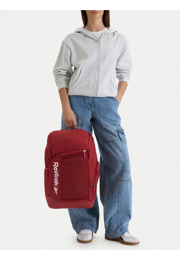 Reebok Plecak CWBEO-RBK-WS-007-09 Bordowy. Kolor: czerwony. Materiał: materiał