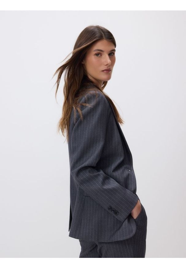 Reserved - Jednorzędowa marynarka z wiskozą - ciemnoszary. Kolor: szary. Materiał: wiskoza