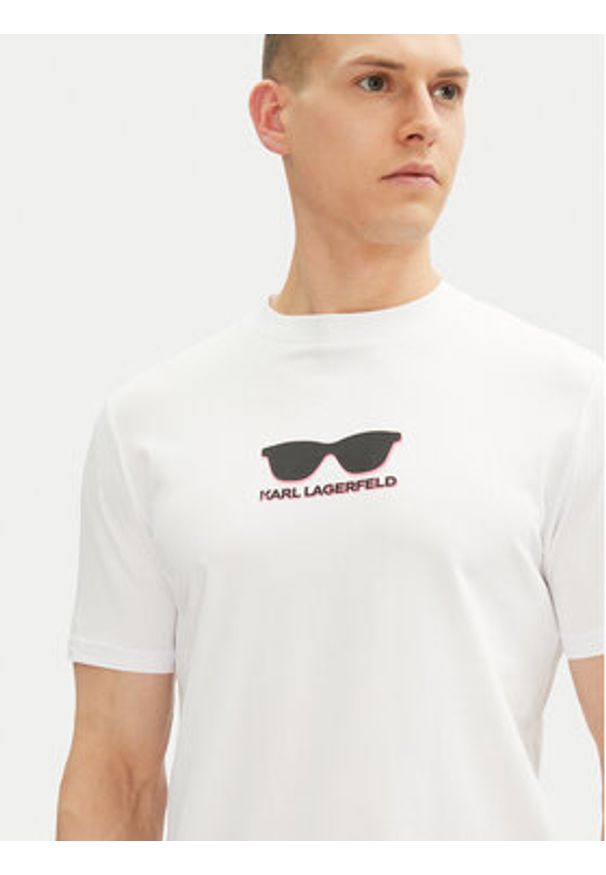 Karl Lagerfeld - KARL LAGERFELD T-Shirt 755400 552235 Biały Regular Fit. Typ kołnierza: dekolt w karo. Kolor: biały. Materiał: bawełna