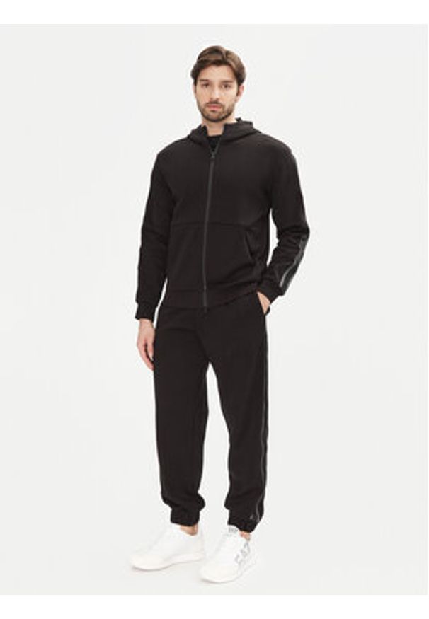 EA7 Emporio Armani Bluza 7M000142 AF12660 UC001 Czarny Regular Fit. Kolor: czarny. Materiał: bawełna