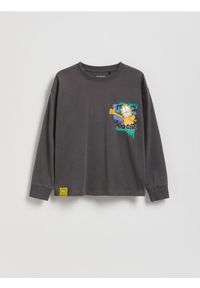 Reserved - Longsleeve GARFIELD - ciemnoszary. Kolor: szary. Materiał: dzianina, bawełna. Długość rękawa: długi rękaw