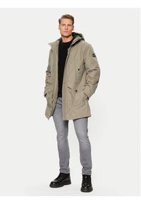 s.Oliver Parka 2150401 Zielony Regular Fit. Kolor: zielony. Materiał: syntetyk, bawełna