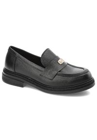 Czarne Mokasyny Armodo Eleganckie Obuwie Damskie. Okazja: na co dzień, do pracy. Zapięcie: klamry. Kolor: czarny. Materiał: skóra. Styl: elegancki