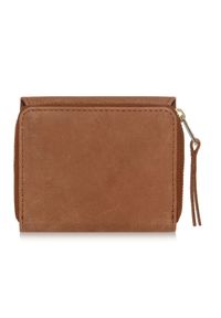 Ochnik - Brązowy skórzany portfel damski z nitami. Kolor: brązowy. Materiał: skóra #5