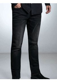 Sinsay - Jeansy regular fit - czarny. Kolor: czarny #1