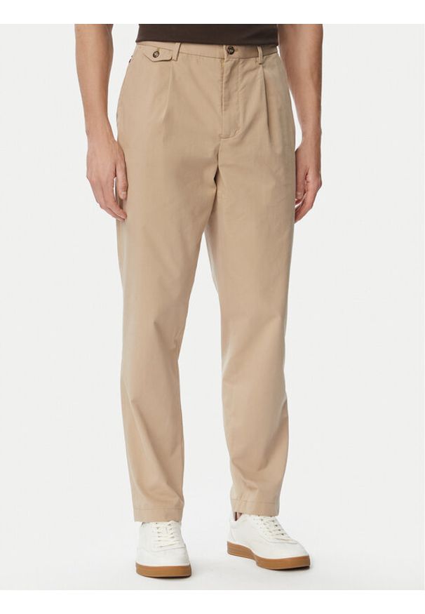 TOMMY HILFIGER - Tommy Hilfiger Spodnie materiałowe Harlem MW0MW43158 Beżowy Straight Fit. Kolor: beżowy. Materiał: bawełna