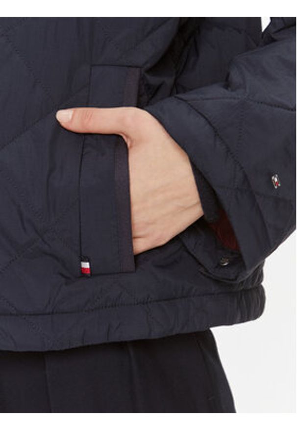 TOMMY HILFIGER - Tommy Hilfiger Kurtka przejściowa WW0WW40468 Granatowy Relaxed Fit. Kolor: niebieski. Materiał: syntetyk