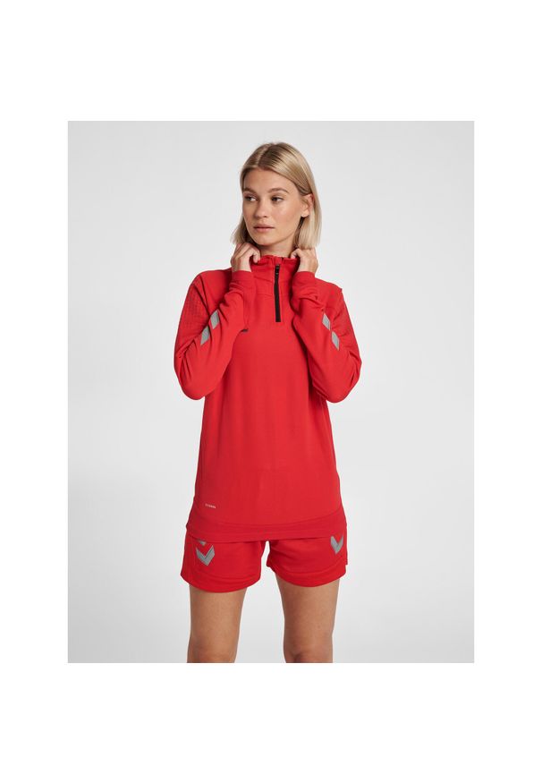 Damska bluza z zamkiem błyskawicznym Hummel Lead. Kolor: czerwony, wielokolorowy, różowy. Materiał: dresówka. Wzór: nadruk. Sport: piłka nożna