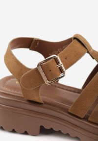 Born2be - Zielone Casualowe Sandały Gladiatorki VICES z Imitacji Zamszu Savaronei. Okazja: na co dzień. Zapięcie: pasek. Kolor: zielony. Materiał: zamsz. Sezon: lato. Styl: casual #9