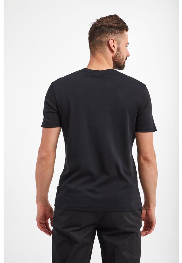 T-shirt Corrado JOOP!. Materiał: bawełna. Długość rękawa: krótki rękaw. Długość: krótkie. Wzór: haft