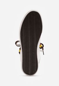 Born2be - Białe Trampki Pod Kostkę na Grubej Podeszwie z Podwójnym Sznurowaniem Callixera. Nosek buta: okrągły. Zapięcie: sznurówki. Kolor: biały. Materiał: materiał. Obcas: na obcasie. Styl: klasyczny. Wysokość obcasa: niski #5