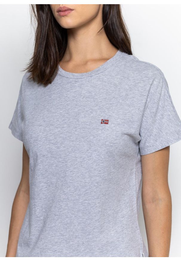 Koszulka damska Napapijri Salis SS W 1 (NP0A4FAC7951). Kolor: szary