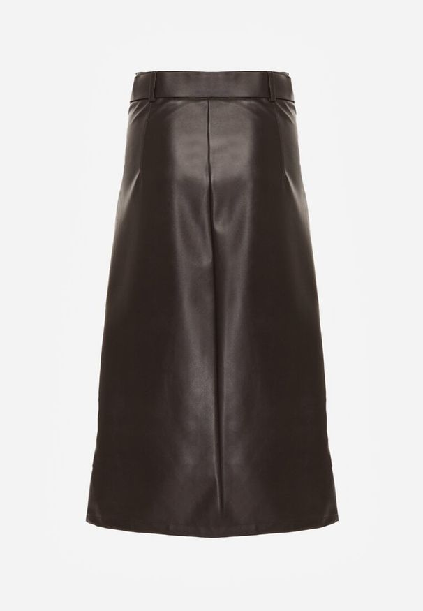 Born2be - Brązowa Spódnica Ołówkowa z Imitacji Skóry z Paskiem z Dużą Klamrą Rewedia. Okazja: na spotkanie biznesowe, do pracy, na co dzień. Kolor: brązowy. Materiał: skóra. Styl: casual, klasyczny, biznesowy