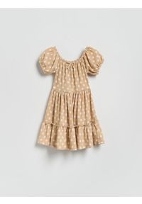 Reserved - Sukienka w kropki - beżowy. Kolor: beżowy. Materiał: dzianina. Wzór: kropki #1