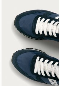 Blauer Buty kolor granatowy na płaskiej podeszwie. Nosek buta: okrągły. Zapięcie: sznurówki. Kolor: niebieski. Obcas: na płaskiej podeszwie #4