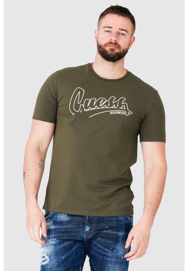 Guess - GUESS Oliwkowy t-shirt męski beachwear. Kolor: zielony