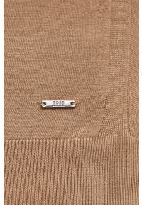 BOSS - Boss Sweter wełniany 50457742 męski kolor beżowy. Okazja: na co dzień. Kolor: beżowy. Materiał: wełna. Długość rękawa: długi rękaw. Długość: długie. Styl: casual #2