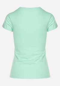Born2be - Jasnozielony Bawełniany T-shirt Ozdobiony Cyrkoniami i Napisem Divera. Okazja: na co dzień. Kolor: zielony. Materiał: bawełna. Wzór: napisy, aplikacja. Styl: klasyczny, casual #4