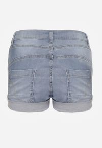 Renee - Niebieskie Jeansowe Szorty High Waist z Bawełną Wykończone Guzikami Nelithra. Okazja: na spacer, na co dzień, na plażę. Stan: podwyższony. Kolor: niebieski. Materiał: jeans, bawełna. Sezon: lato. Styl: elegancki, casual #4