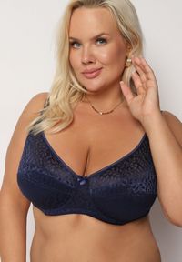 Born2be - Granatowy Biustonosz Koronkowy Typu Full Cup Vikiiorra. Kolekcja: plus size. Kolor: niebieski. Materiał: koronka. Wzór: koronka #3