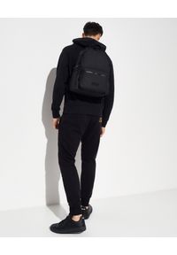 Versace Jeans Couture - VERSACE JEANS COUTURE - Czarna bluza z logo. Kolor: czarny. Materiał: bawełna. Długość rękawa: długi rękaw. Długość: długie #5