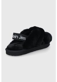 Calvin Klein Jeans Kapcie YW0YW00616.BDS kolor czarny. Kolor: czarny. Materiał: materiał, guma. Wzór: gładki #4