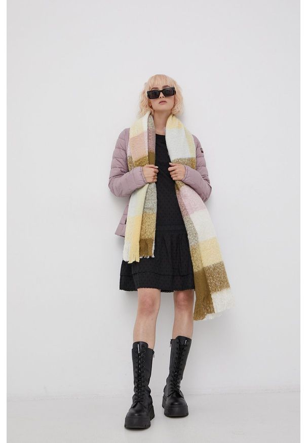 Superdry Sukienka bawełniana kolor czarny mini rozkloszowana. Kolor: czarny. Materiał: bawełna. Długość rękawa: długi rękaw. Typ sukienki: rozkloszowane. Długość: mini
