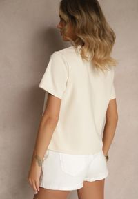 Renee - Beżowy Klasyczny T-shirt z Grubszej Bawełny Tiavone. Okazja: na co dzień. Kolor: beżowy. Materiał: bawełna. Styl: klasyczny