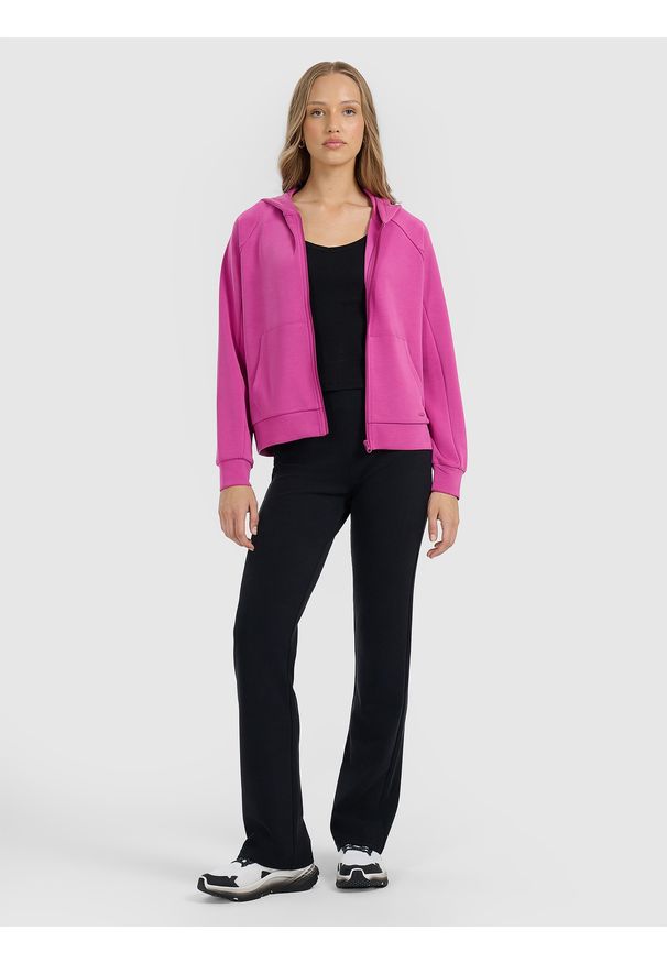 4f - 4F Bluza dresowa rozpinana z modalem damska - różowa S. Okazja: na co dzień. Typ kołnierza: kaptur. Kolor: różowy. Materiał: dresówka. Styl: casual
