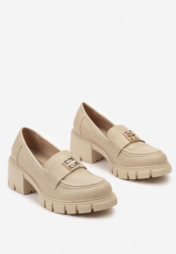 Born2be - Beżowe Półbuty Mokasyny Chunky z Ozdobną Aplikacją i Skórzaną Wkładką Meepella. Kolor: beżowy. Materiał: skóra. Wzór: aplikacja. Sezon: jesień, wiosna, lato. Obcas: na obcasie. Styl: klasyczny. Wysokość obcasa: średni