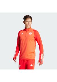 Bluza do piłki nożnej męska Adidas FC Bayern Tiro 23 Training. Kolor: czerwony, biały, wielokolorowy. Materiał: materiał