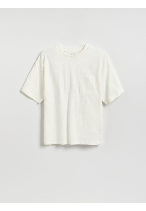 Reserved - Bawełniany t-shirt - złamana biel. Materiał: bawełna