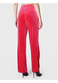 Gina Tricot Spodnie materiałowe Maddy 18572 Różowy Relaxed Fit. Kolor: różowy. Materiał: syntetyk #3