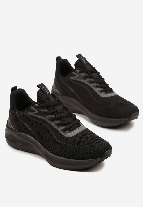 Born2be - Czarne Buty Sportowe z Efektem Ombre Saravira. Okazja: na co dzień. Kolor: czarny. Materiał: jeans
