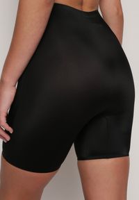Renee - Czarne Elastyczne Majtki Modelujące High Waist Swierisa. Stan: podwyższony. Kolor: czarny #4