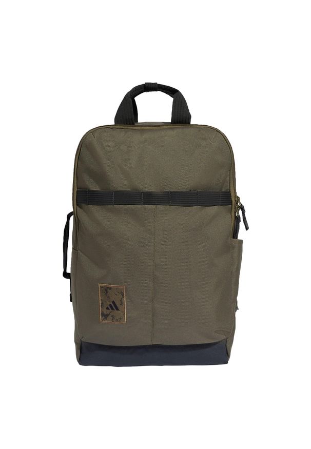 Adidas - Plecak adidas Utility Boxy. Kolor: beżowy. Wzór: geometria