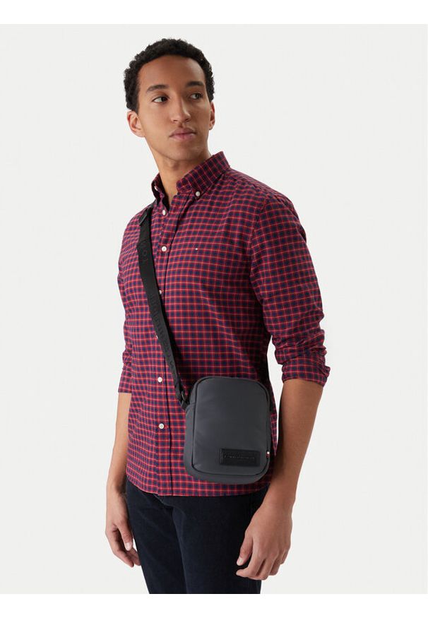 TOMMY HILFIGER - Tommy Hilfiger Saszetka Th Repreve Mini Reporter AM0AM14009 Szary. Kolor: szary. Materiał: materiał