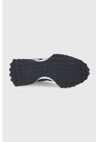 New Balance buty MS327WR1 kolor czarny. Nosek buta: okrągły. Zapięcie: sznurówki. Kolor: czarny. Materiał: guma, tkanina. Szerokość cholewki: normalna