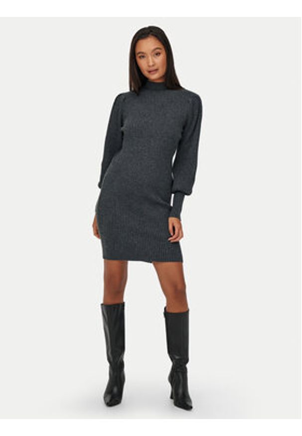 only - ONLY Sukienka dzianinowa Katia 15232502 Szary Comfort Fit. Kolor: szary. Materiał: syntetyk, wiskoza