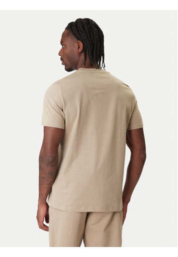 Guess T-Shirt Z6RI06 I3Z14 Beżowy Regular Fit. Kolor: beżowy. Materiał: bawełna